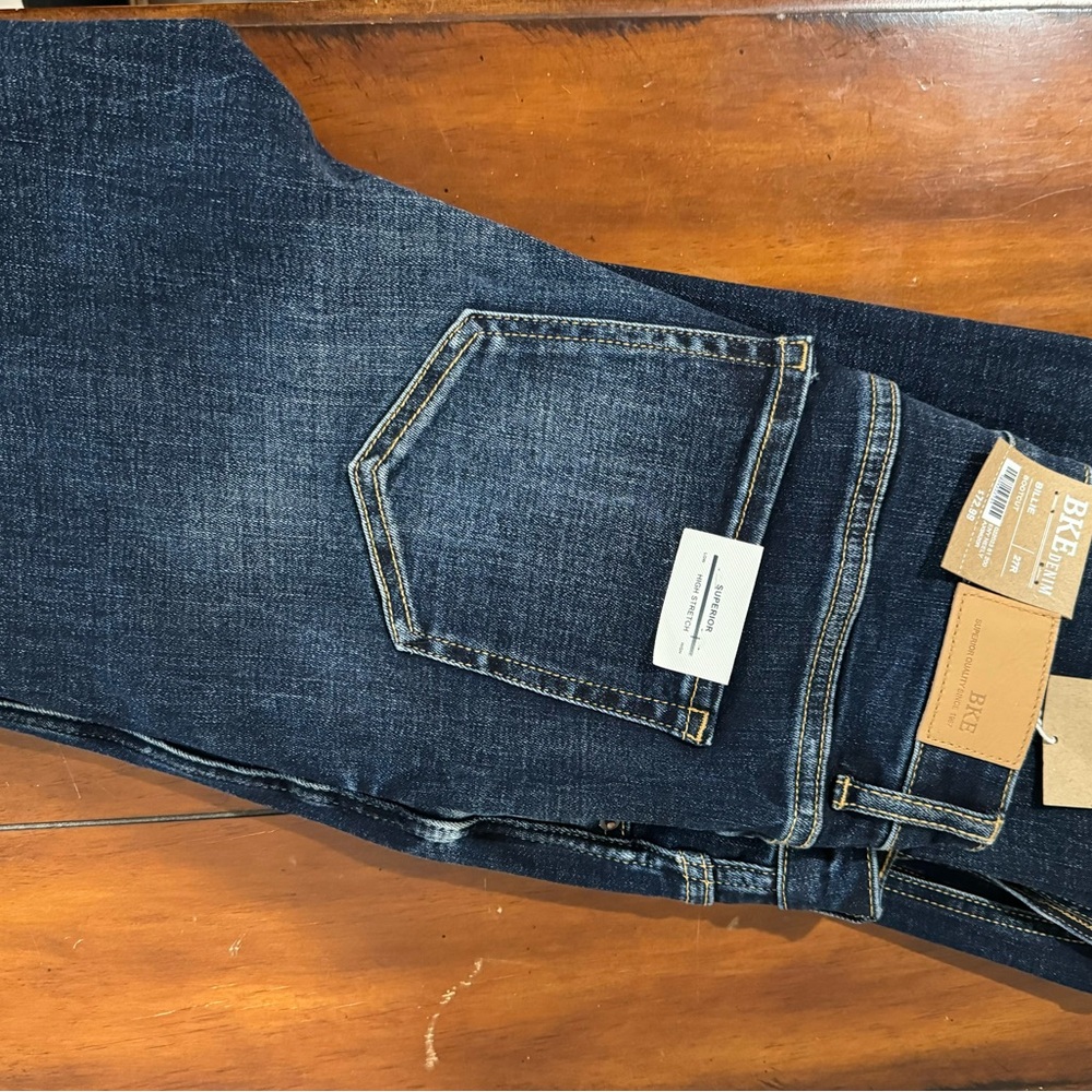 BKE Denim BILLIE BOOTCUT 27R - Picture 2 of 3